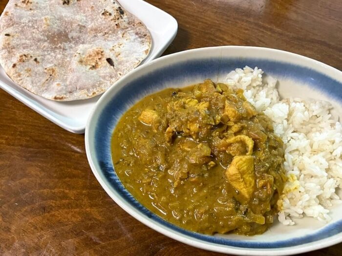 チャパティとカレー